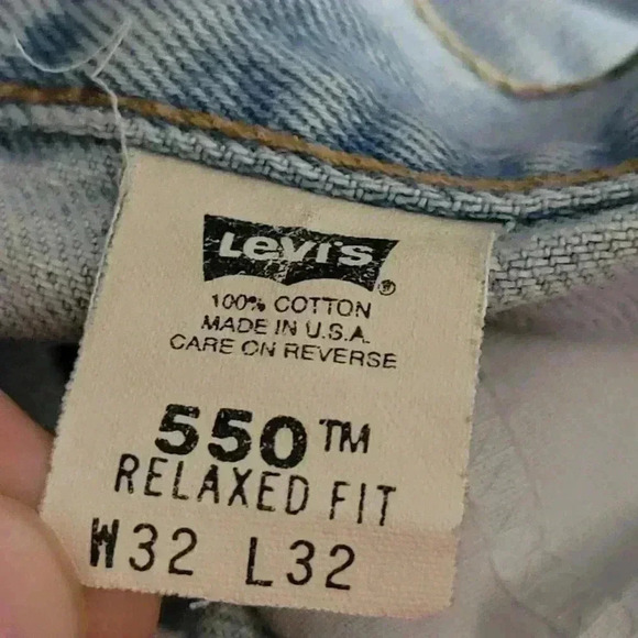 True Vintage 90s Levi 550s Faded Distressed Stonewash Denim Jeans - Picture 4 of 12